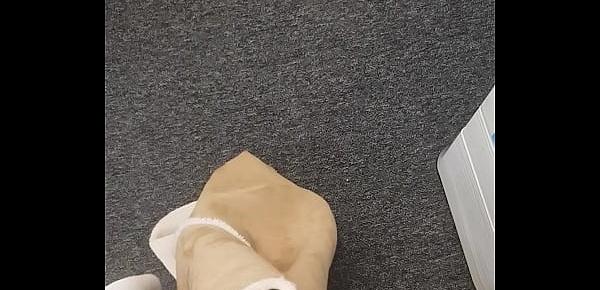  Wanking with colleagues jacket and cuming on her shoes